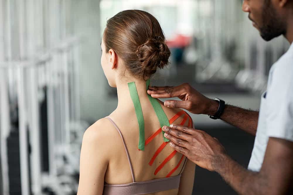 Τι είναι η θεραπεία με ελαστικό Kinesio tape και πως βοηθάει;